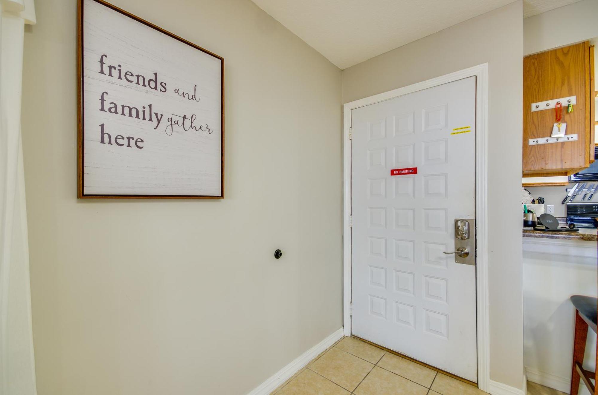 Ozarks Vacation Rental Condo With Lake View! Exteriör bild